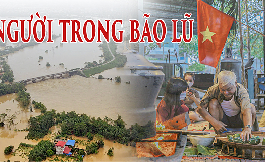 Ấm tình người trong bão lũ